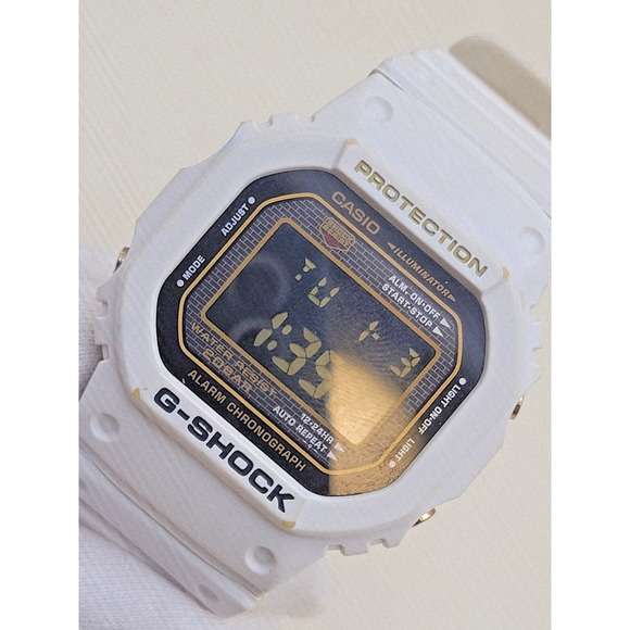 Casio G-Shock DW-5625B 25th Anniversary Mens Watch White Gold Resin Stainless main image 5